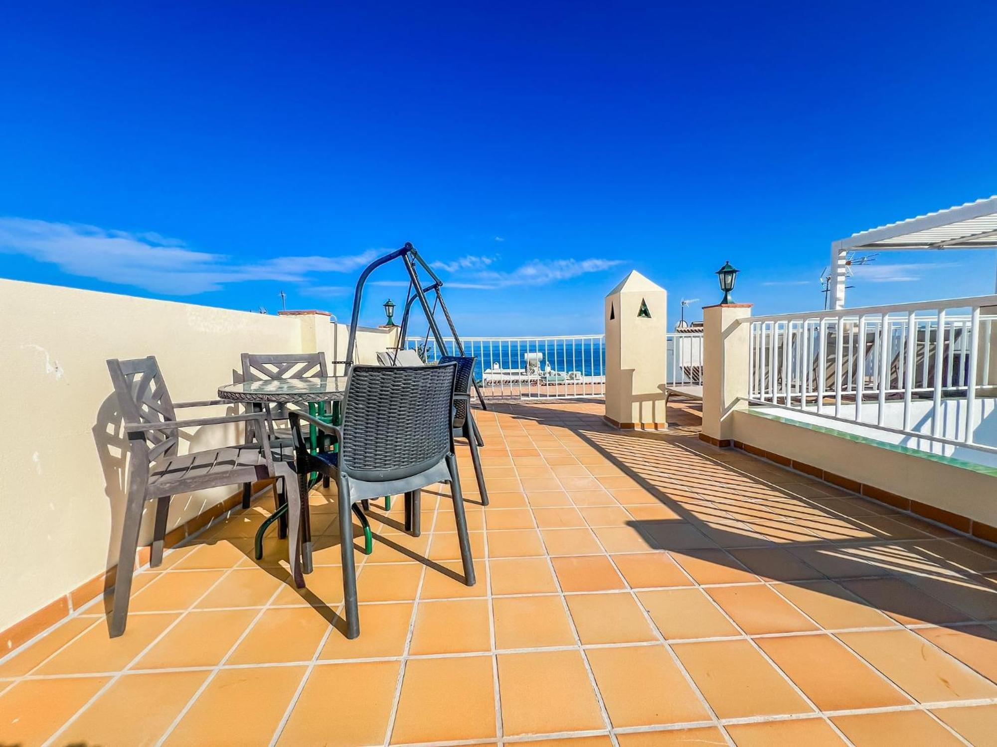 Charming With Sea Views *