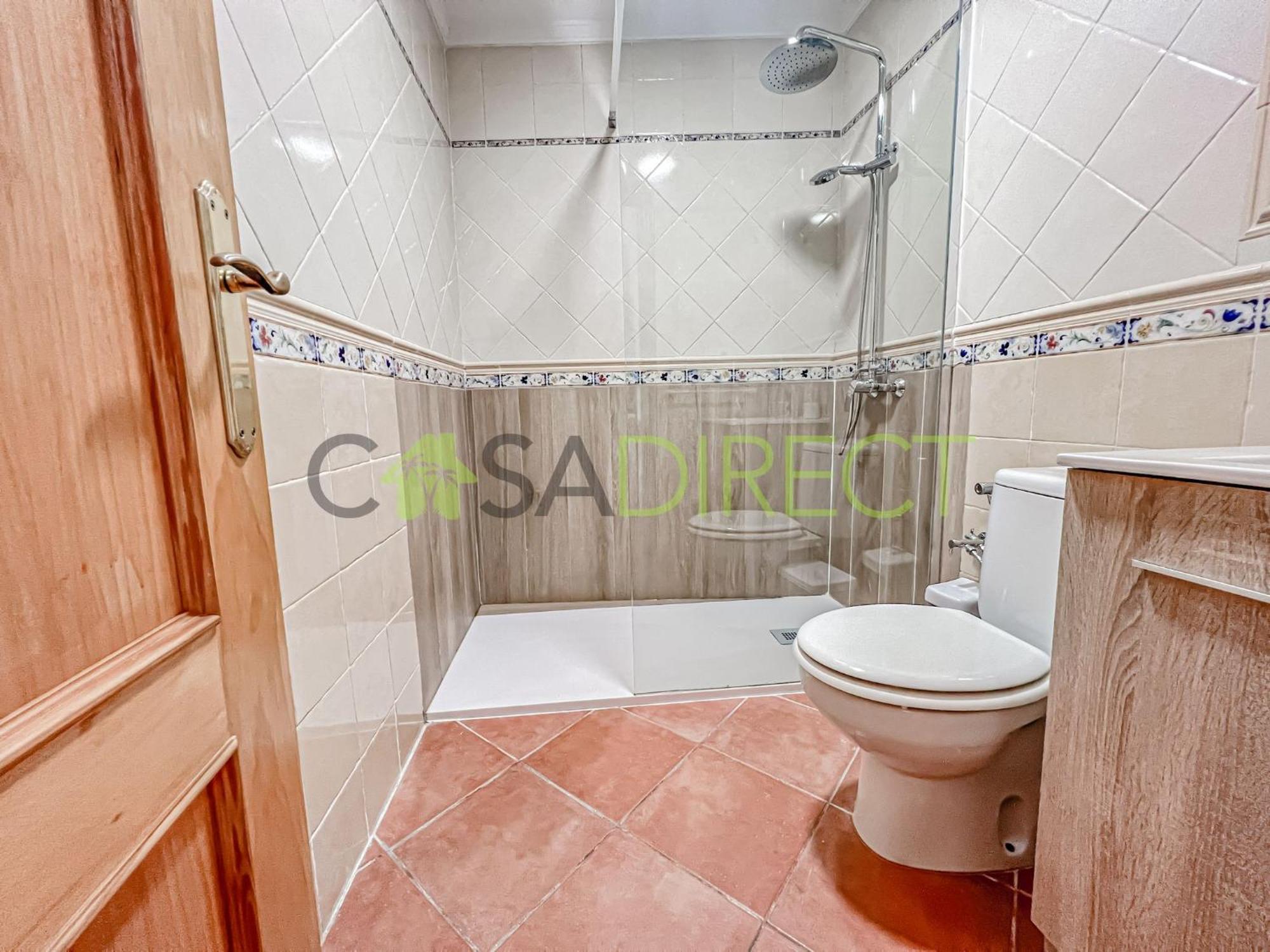 Charming With Sea Views *
